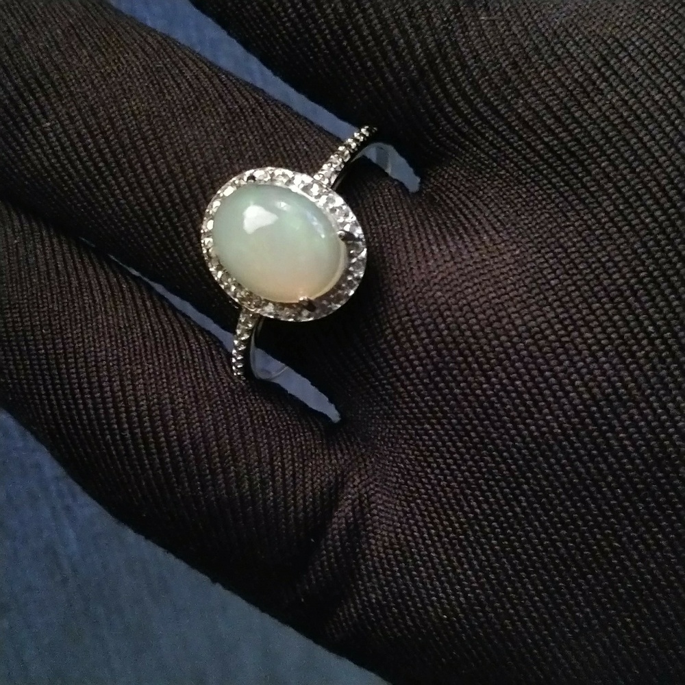 Opal ring